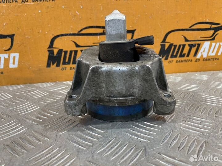 Подушка двигателя правая Bmw M5 F90 2017