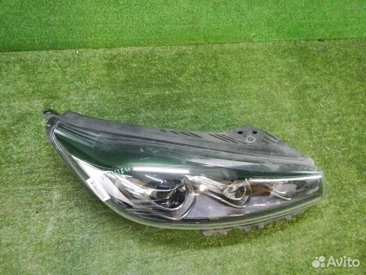 Фара правая Kia Sorento 3 UM Prime (2017-2020) LED