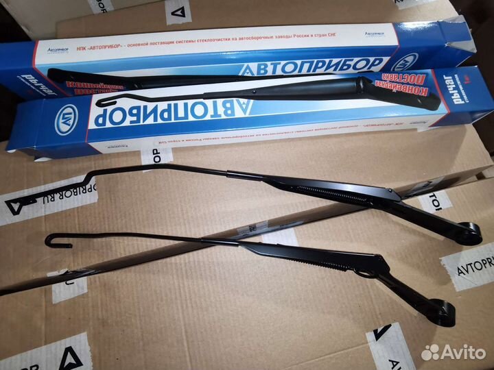 Поводок дворников калина 1