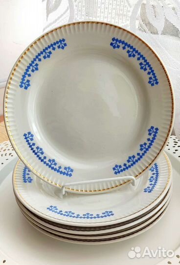Тарелки 