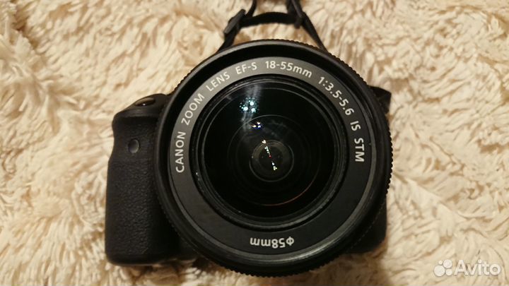 Canon EOS 60D + EF-S 18-55mm 1:3.5-5.6 IS STM