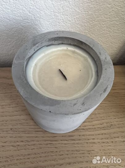Соевая Свеча интерьерная из бетона