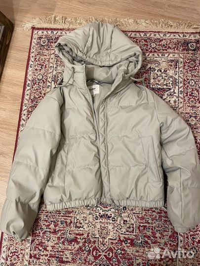 Пуховик укороченный женский