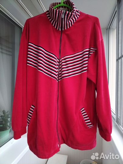 Спортивный костюм