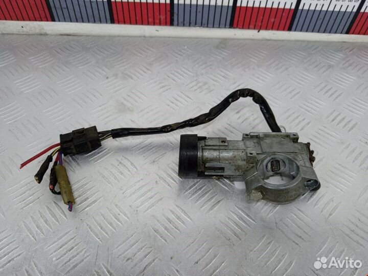 Замок зажигания Subaru Impreza (GM/GC/GF) 1995