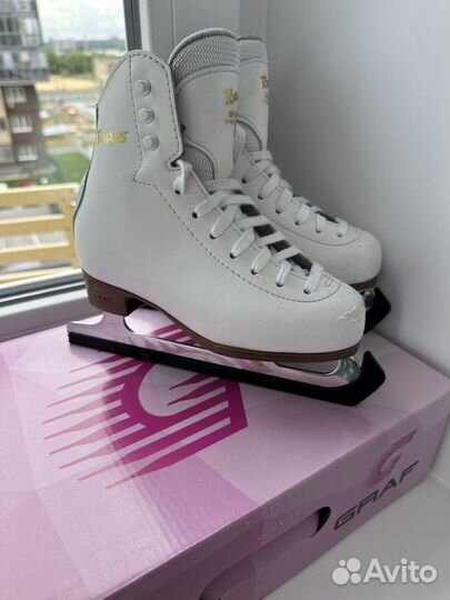 Фигурные коньки graf topas