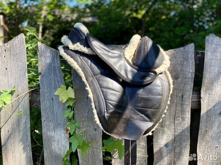 Седло безленчиковое