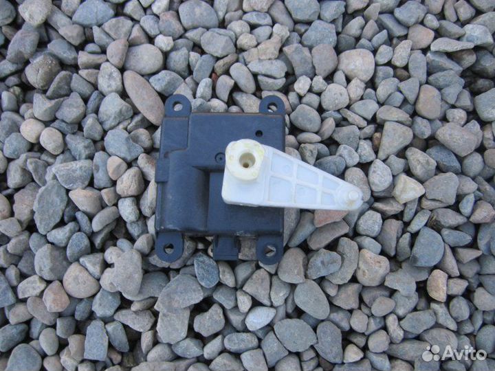 Сервопривод заслонок печки Infiniti Fx35 S50