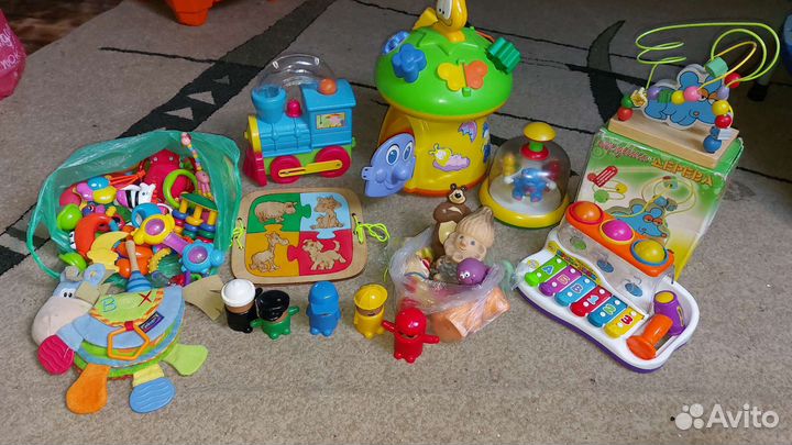 Развивающие игрушки