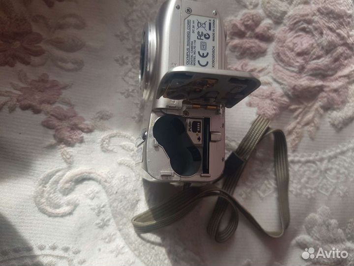 Компактный фотоаппарат olympus