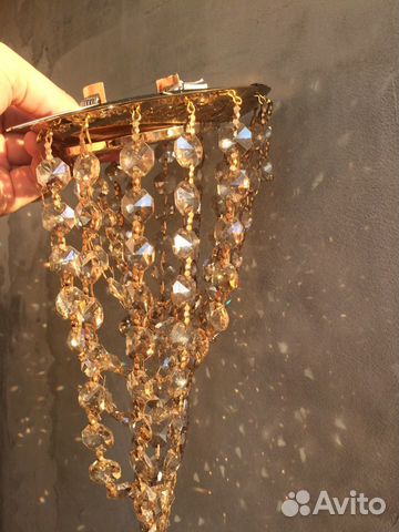 Точечный светильник, почти ничего не осталось