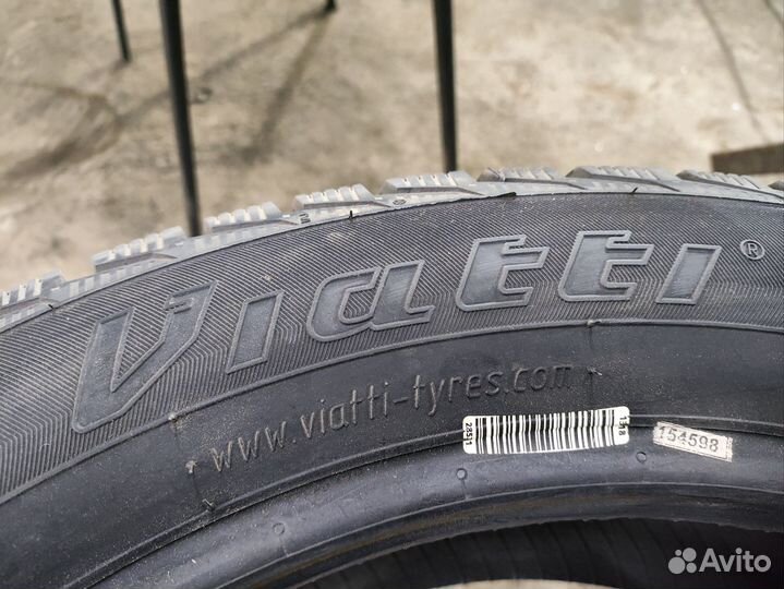 Viatti Brina Nordico V-522 215/50 R17