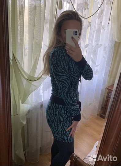 Платье женское 44 46