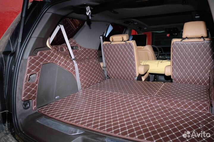 3D коврики в багажник Cadillac Escalade 2021 V