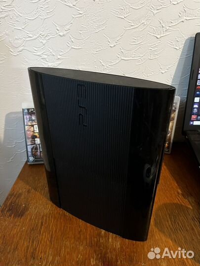 Едет к покупателю Sony PS3 Super Slim 12GB +игры