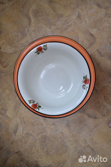 Тазик эмалированный