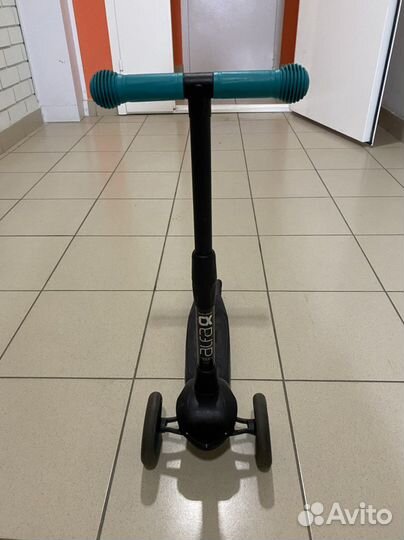 Самокат трехколесный бу