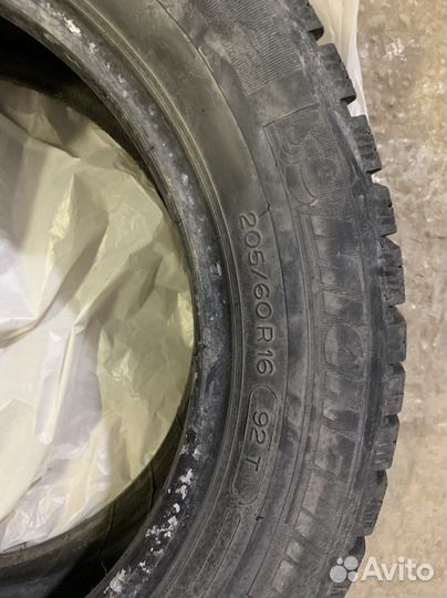 Michelin X-Ice North 205/60 R16 92T