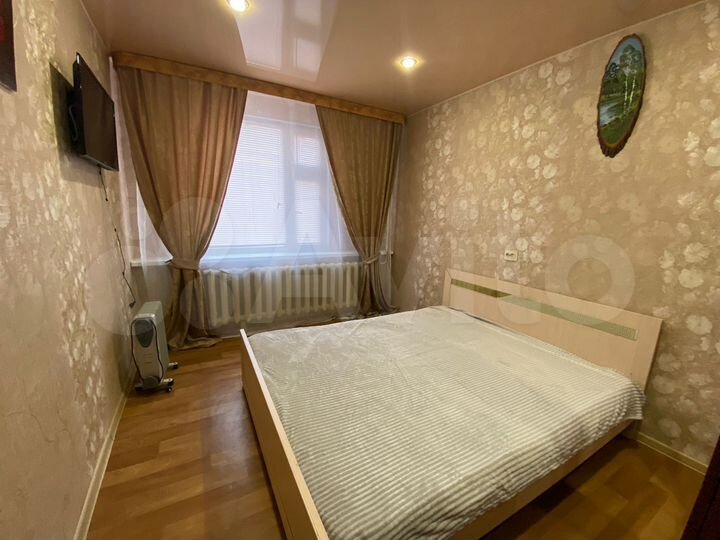 3-к. квартира, 65 м², 1/9 эт.