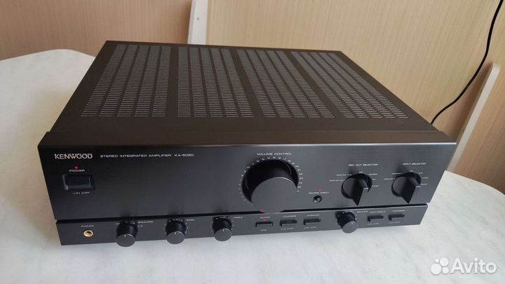 Kenwood KA 5020 стерео усилитель 220 В, в отл.сост