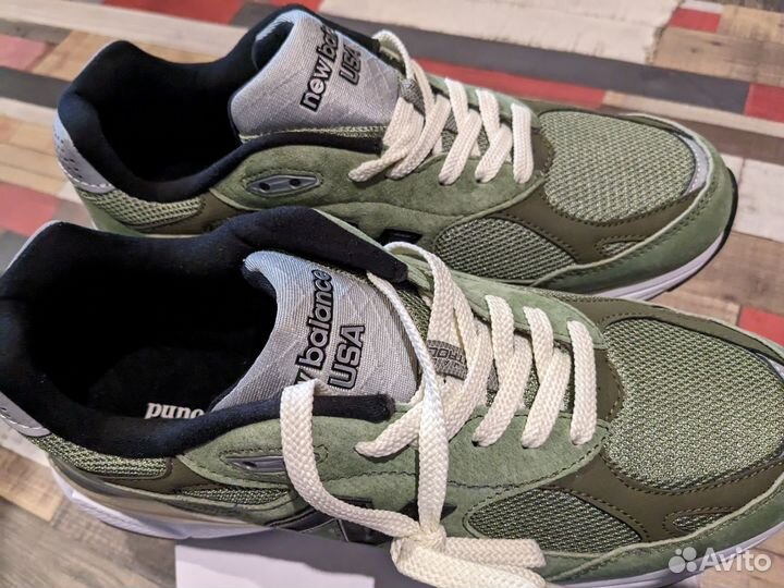Кроссовки New Balance 990v3