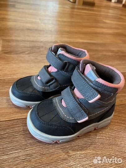 Ботинки для девочки