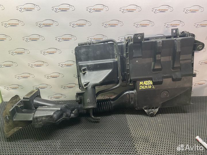 Корпус воздушного фильтра с эбу Mazda Demio 2