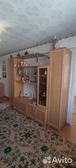 Стенка для большой комнаты