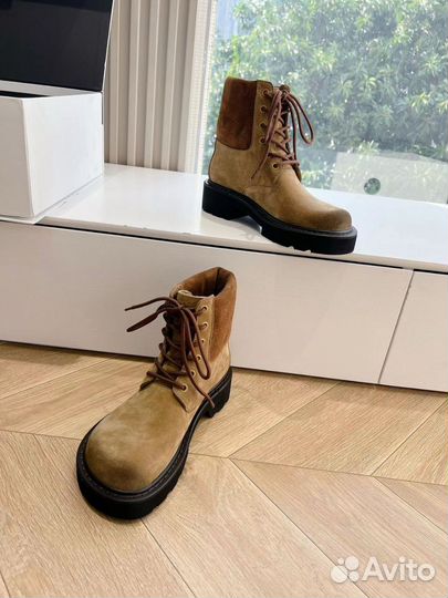Ботинки женские