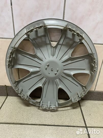 Nissan 403159U00A колпак колеса Б/У R 15
