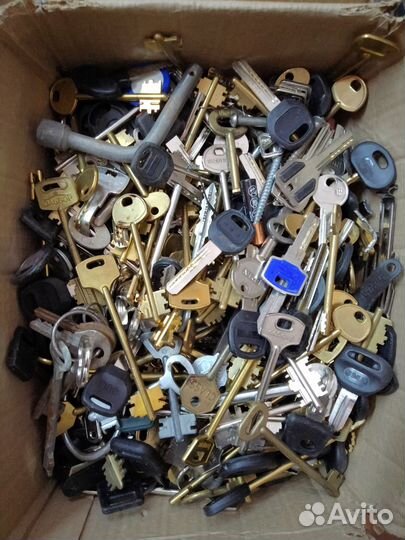 Дверные различные ключи