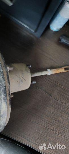 Тормозной вакуум Ауди 80 б4