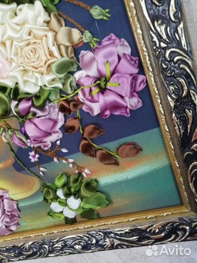 Картина вышивка атласными лентами