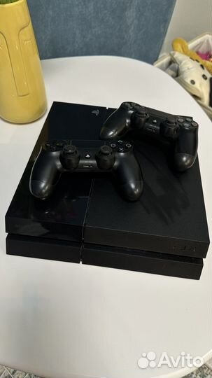 Sony playstation 4