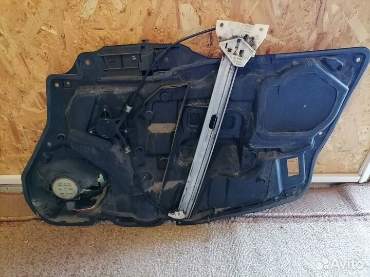 Стеклоподъемник передний левый Mazda 6 GG