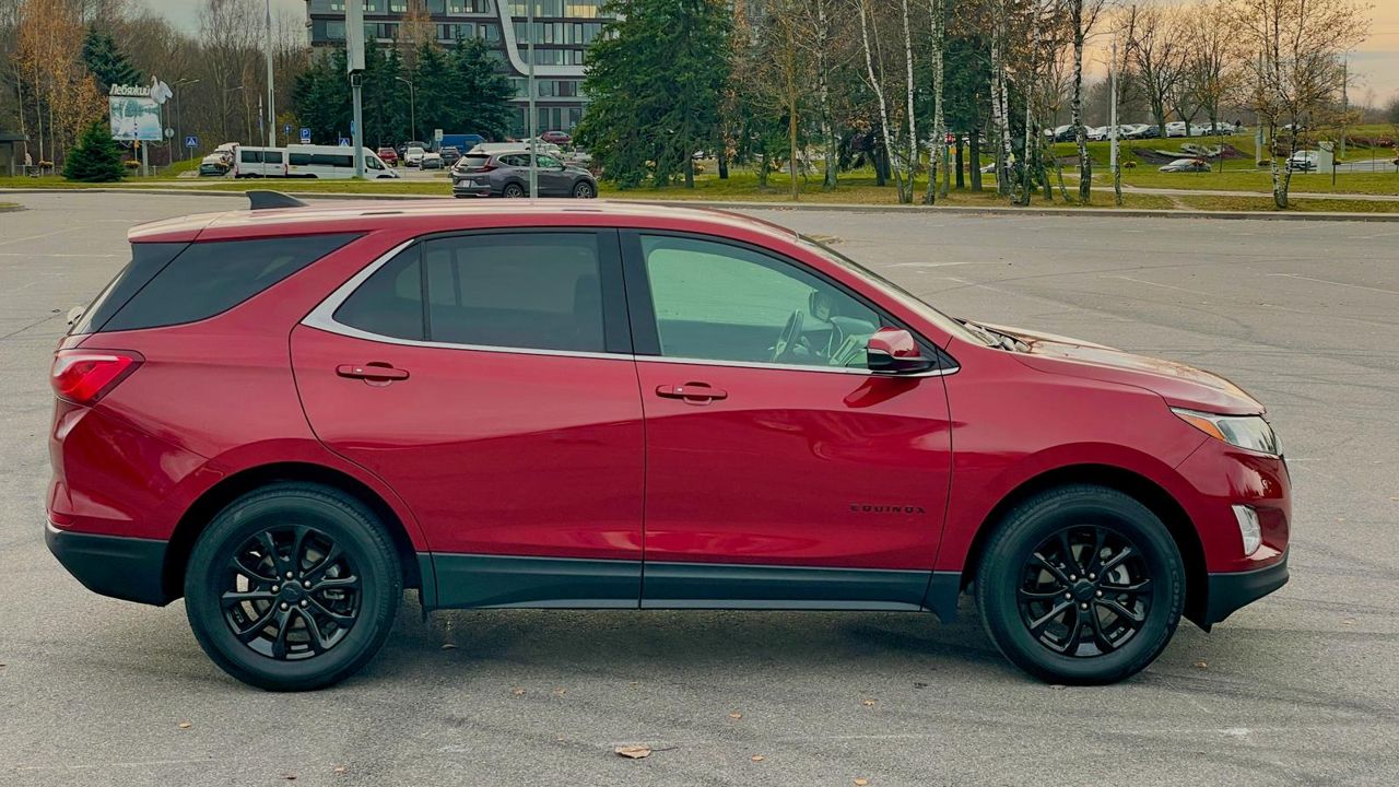 Chevrolet Equinox: фото владельца