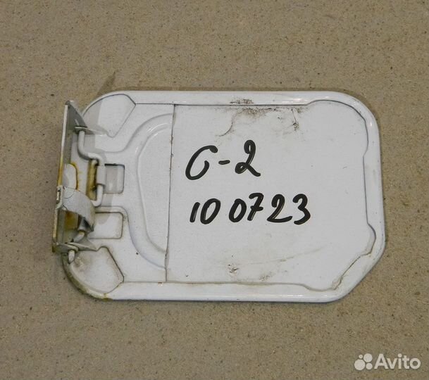 Лючок бензобака VW Golf 2 (дефект)