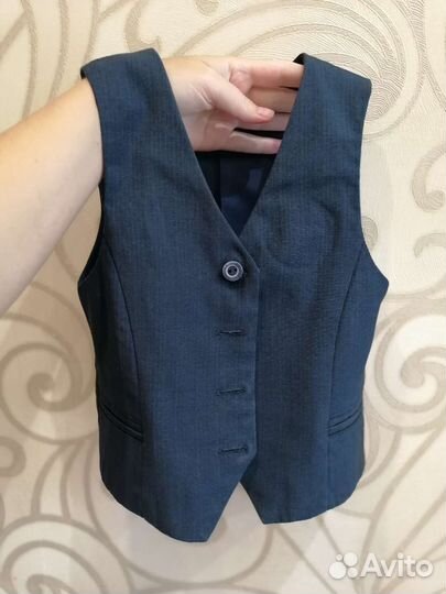 Жилетка школьная для девочки Баловень р. 122