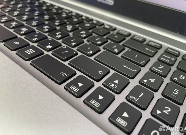 Игровой ноутбук Asus на i5-6Gen/GTX 5Gb/IPS/SSD+HD