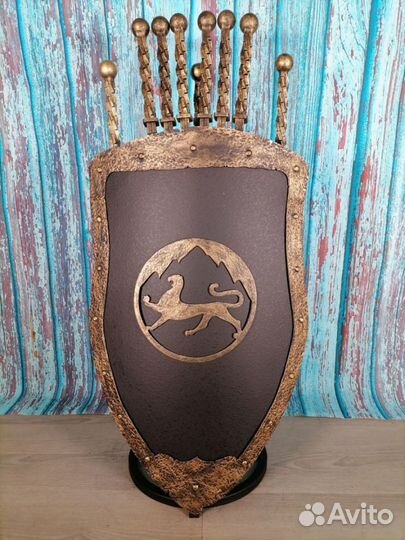 Каминный набор Щит-подставка Барс на 6 шампуров Бе