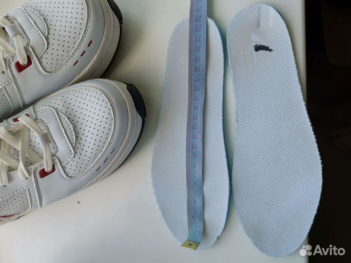 Кроссовки ролики 4 колеса