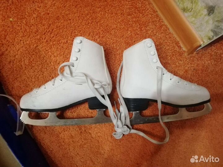 Коньки фигурные детские