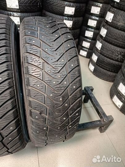 Yokohama Ice Guard IG65 215/60 R17 100T