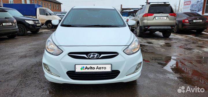 Hyundai Solaris 1.4 AT, 2012, 122 400 км