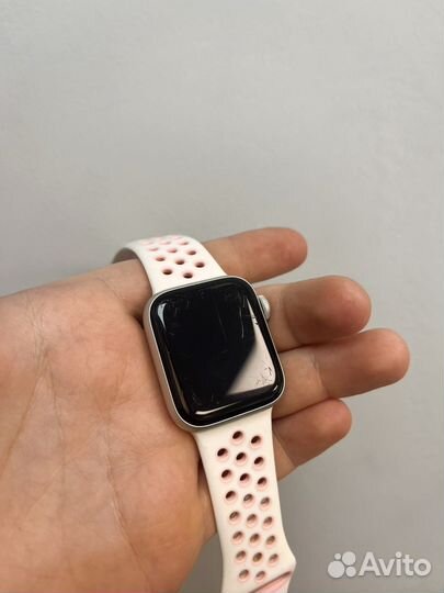 Apple watch series 5 40mm