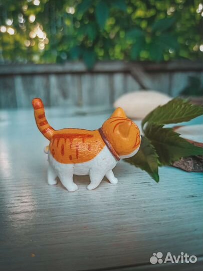 Фигурка-статуэтка кот