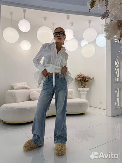 Эффектные джинсы Balenciaga