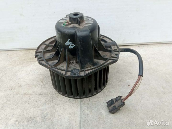 Моторчик печки Volvo 460