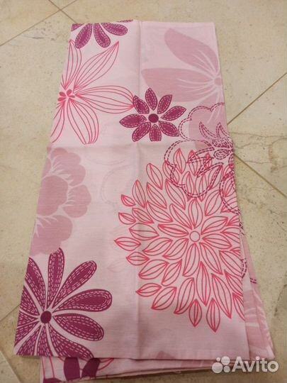 Новое постельное белье семейный комплект без прост