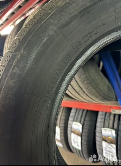 Yokohama BluEarth AE50 215/65 R17 99